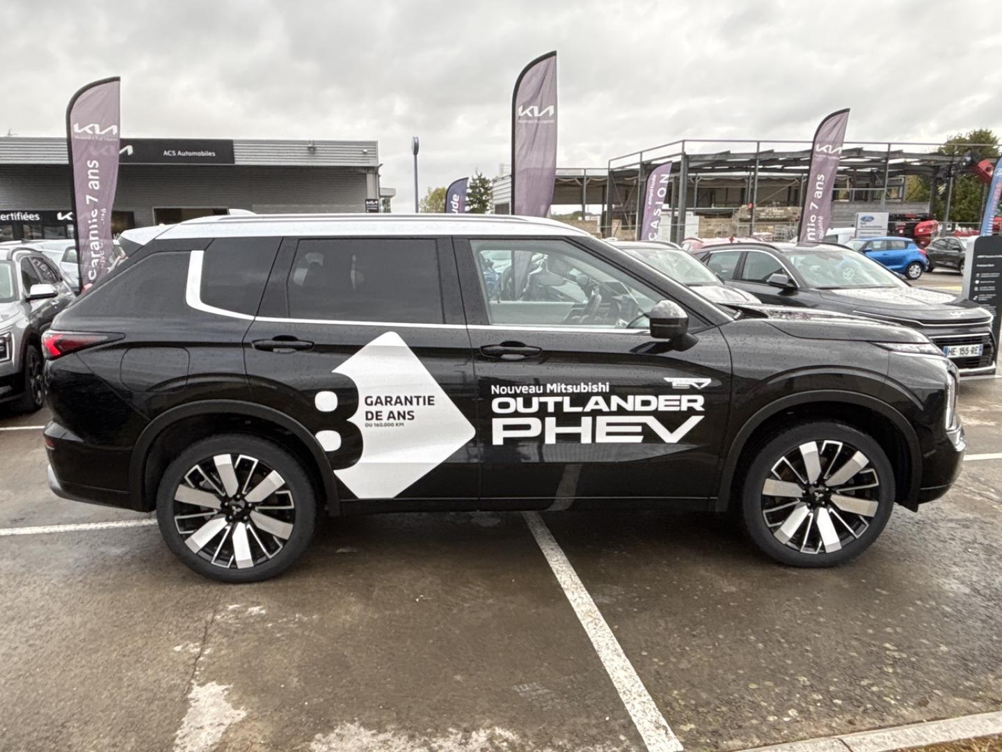 Image MITSUBISHI Outlander 2.4 PHEV 306ch Instyle 4WD
