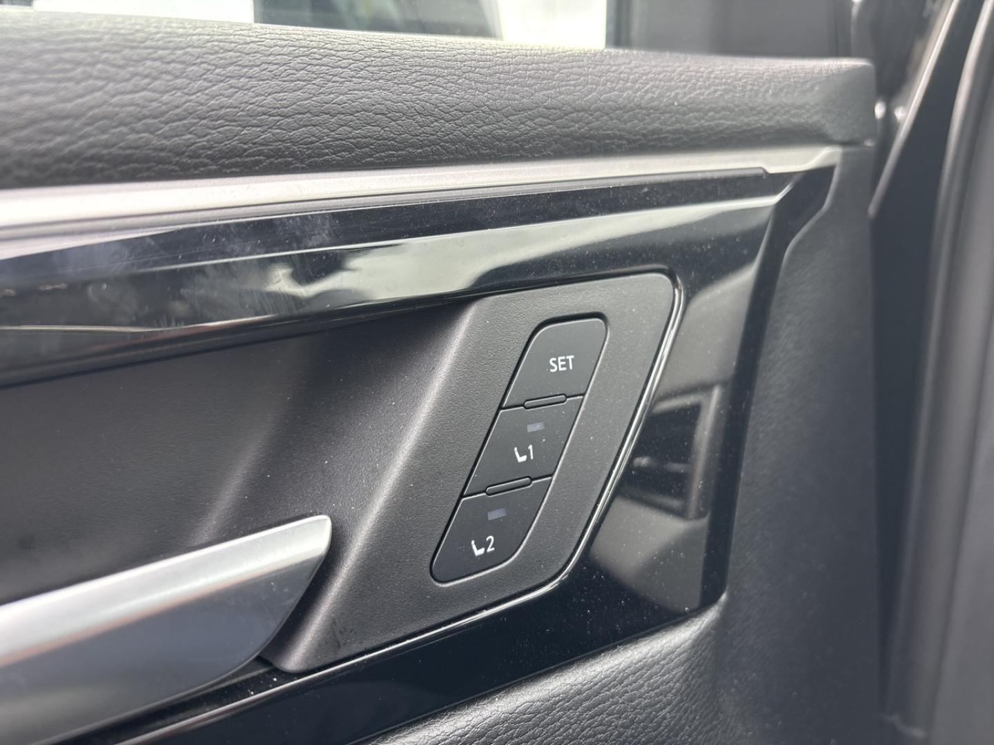 Image MITSUBISHI Outlander 2.4 PHEV 306ch Instyle 4WD