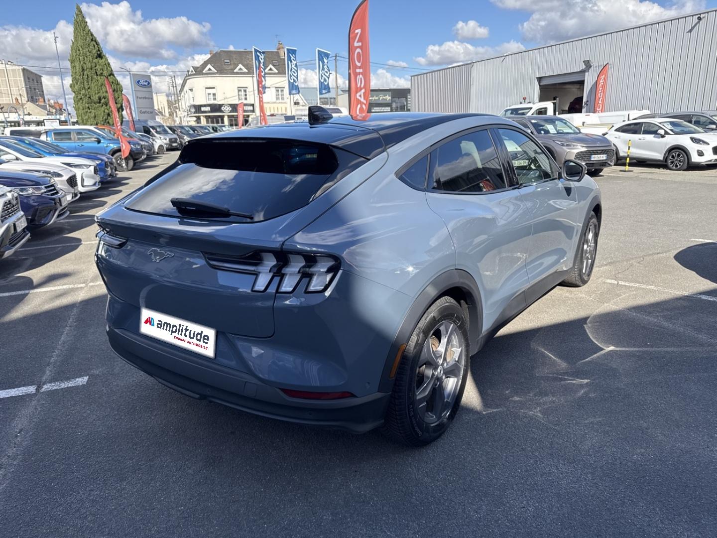 Image FORD Mustang Mach-E 269ch Standard Range 76kWh Mach-E Propulsion