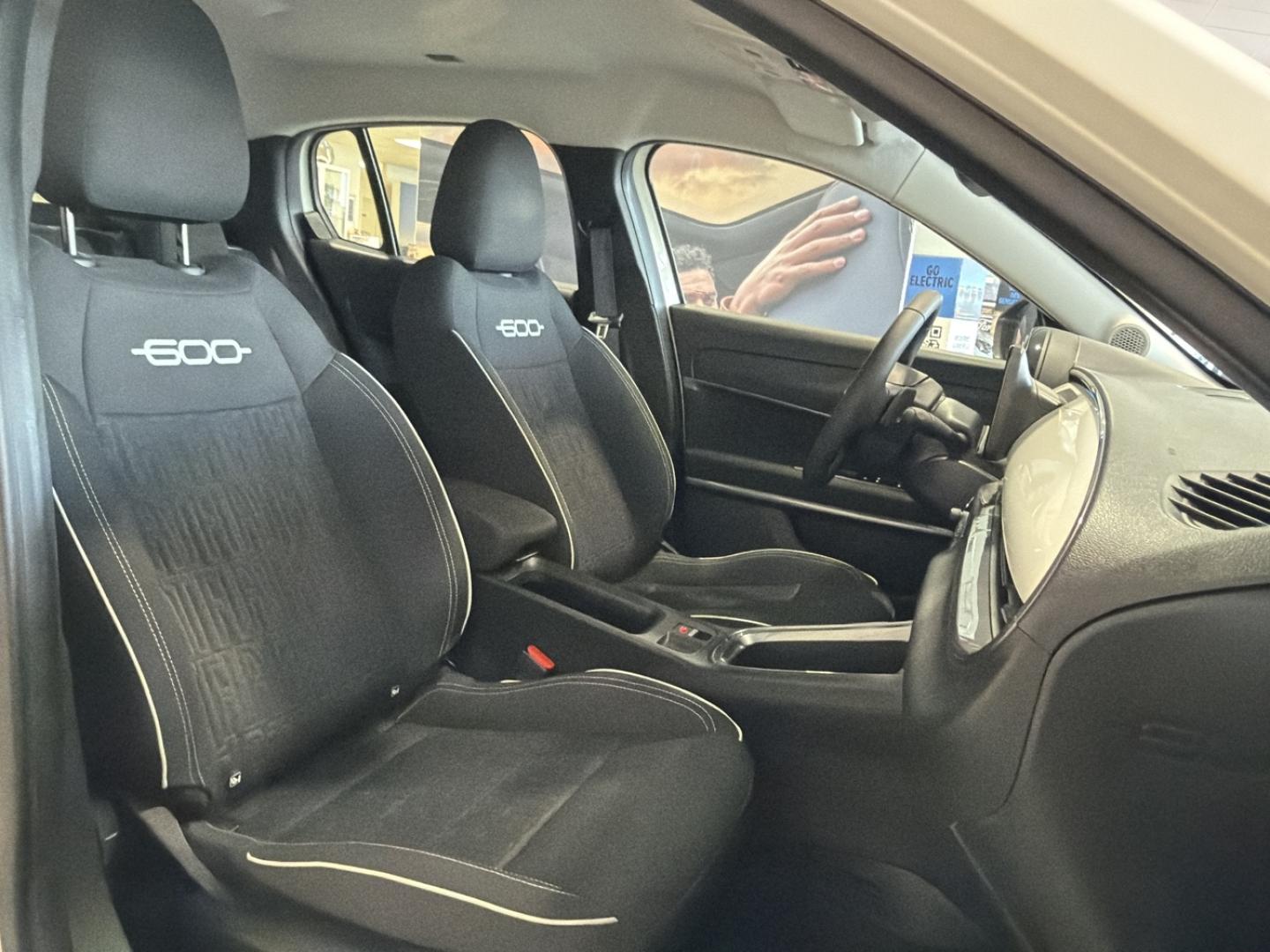 Image FIAT 600 1.2 Hybrid Turbo 110ch Pop eDCT6 Step 2
