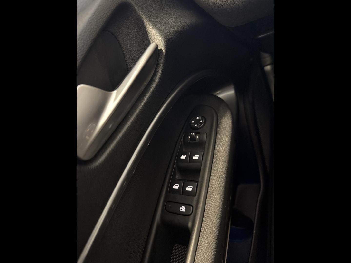 Image FIAT 600 1.2 Hybrid Turbo 110ch Pop eDCT6 Step 2
