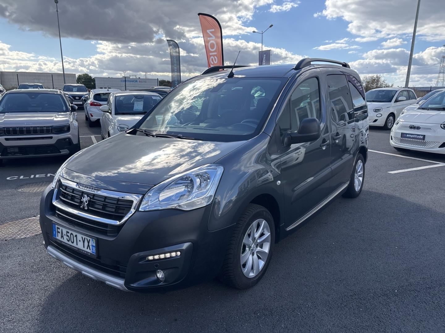 Photo PEUGEOT Partner Tepee 1.6 BlueHDi 120ch Outdoor S&S