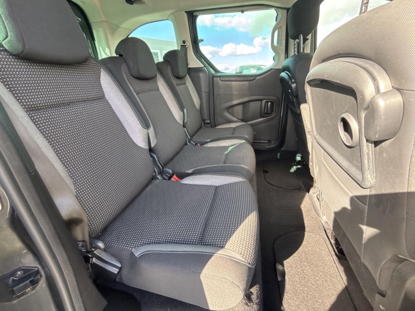 Image PEUGEOT Partner Tepee 1.6 BlueHDi 120ch Outdoor S&S