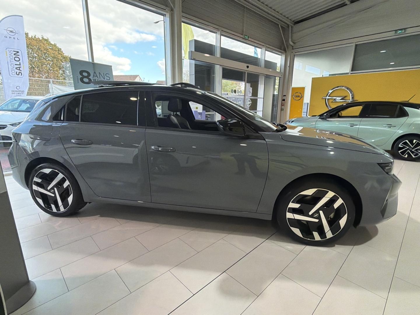 Image OPEL Astra Electric 156ch GS