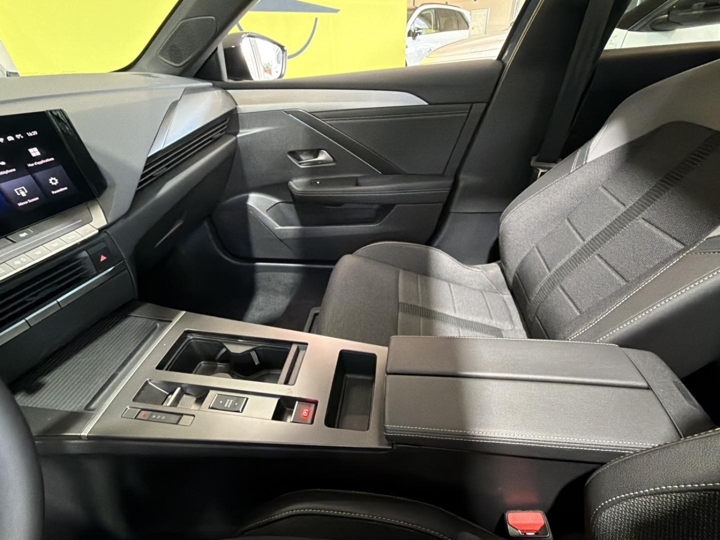 Image OPEL Astra Electric 156ch GS