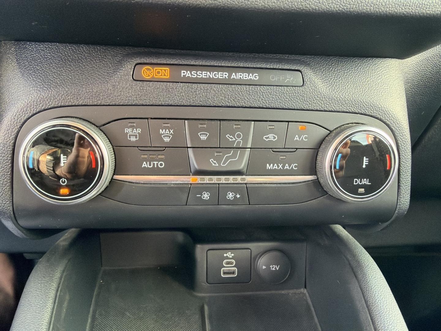 Image FORD Kuga 2.5 Duratec 190ch FHEV E85 ST-Line BVA