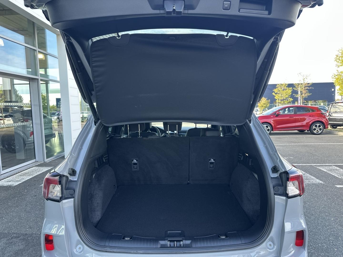 Image FORD Kuga 2.5 Duratec 190ch FHEV E85 Graphite Tech Edition BVA