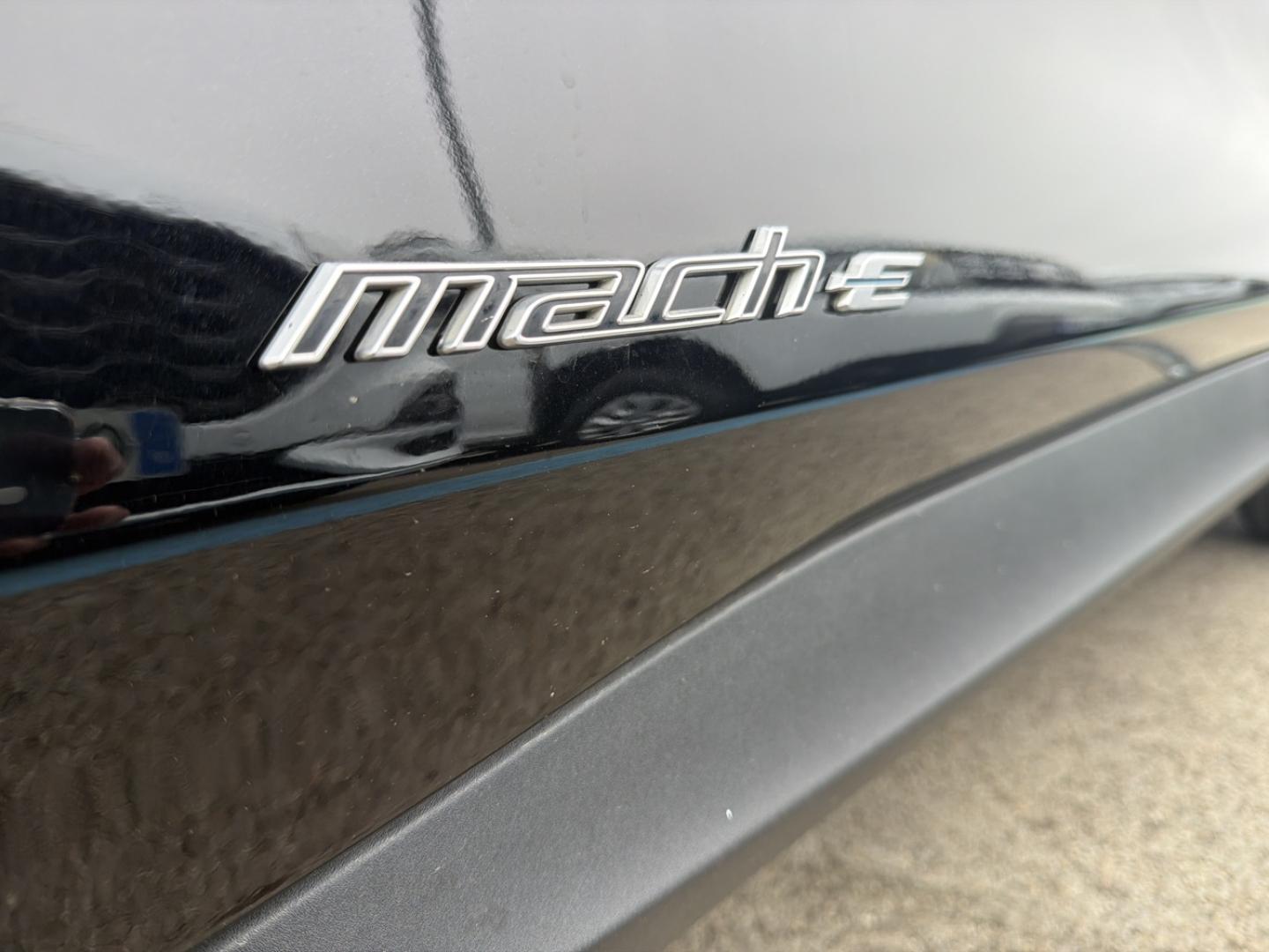 Image FORD Mustang Mach-E 269ch Standard Range 76kWh AWD