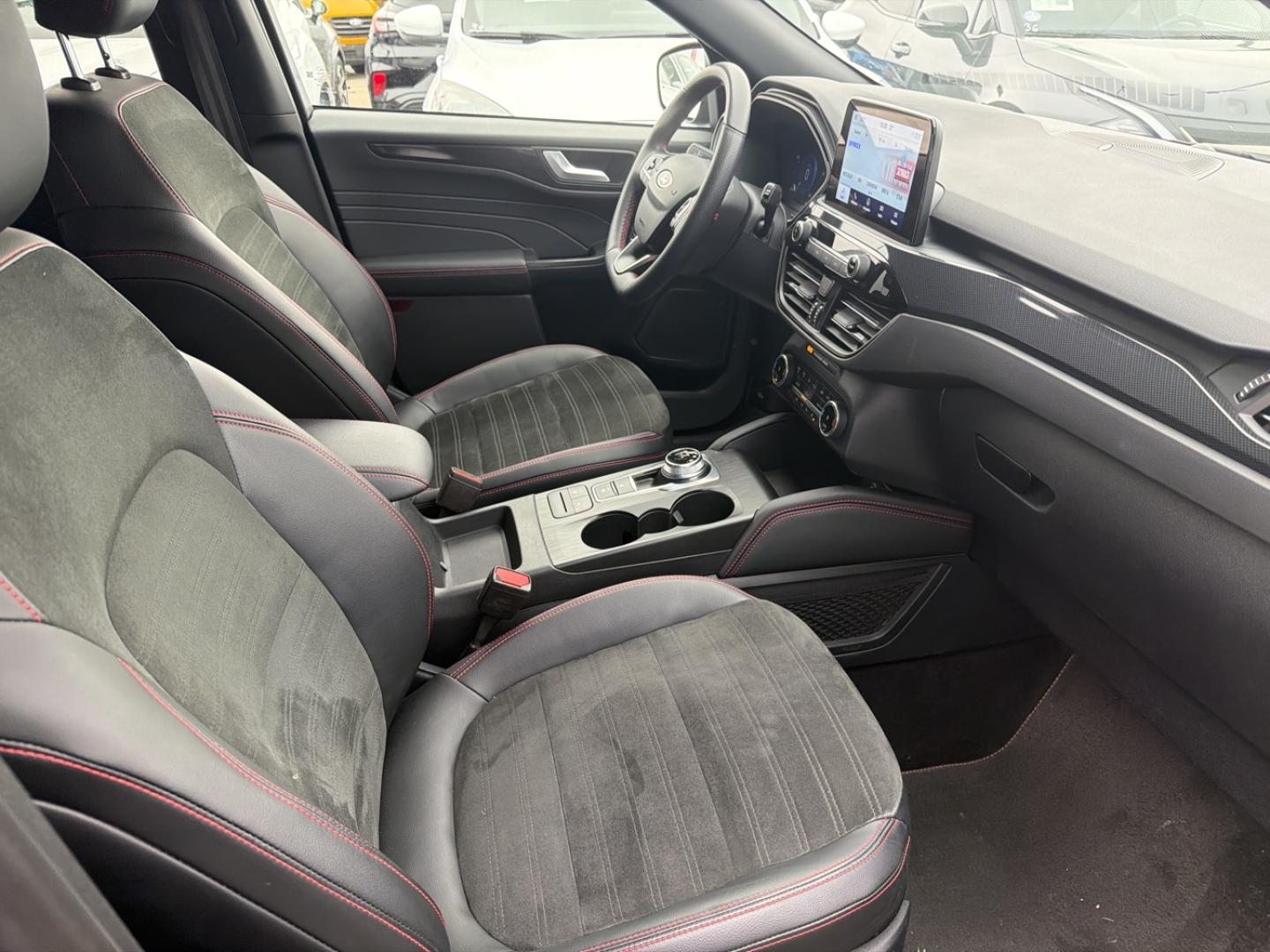 Image FORD Kuga 2.5 Duratec 190 ch FHEV E85 ST-Line X BVA