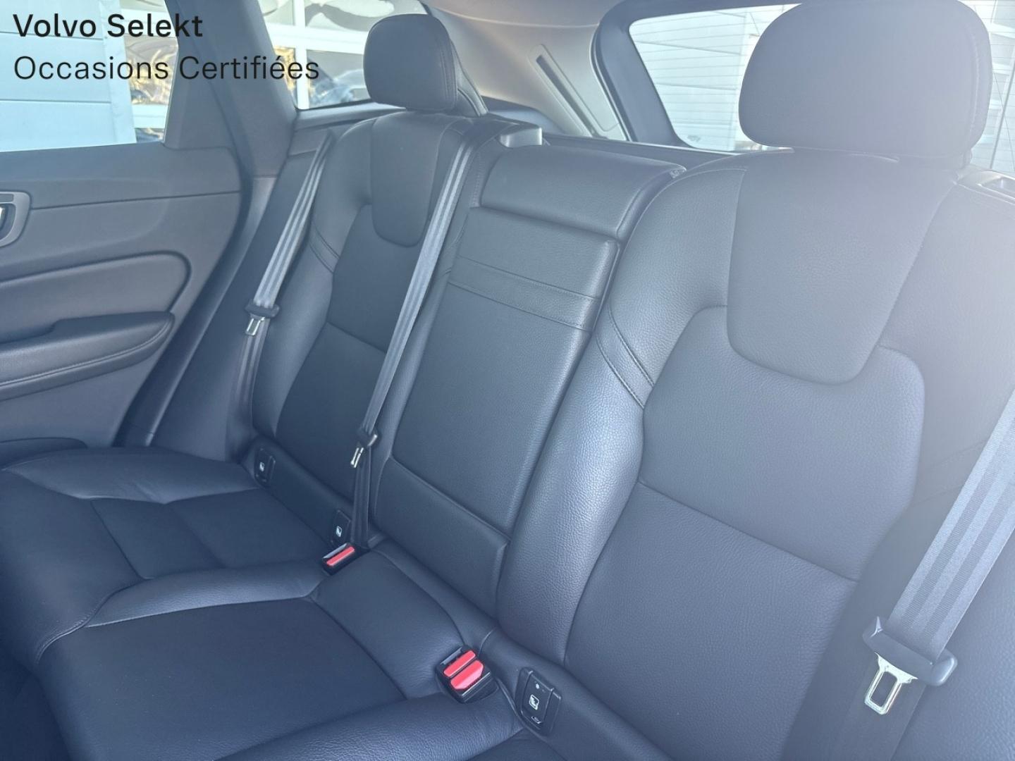 Image VOLVO XC60 B4 AdBlue 197ch Momentum Business Geartronic