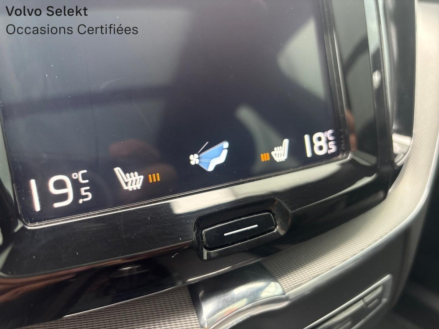 Image VOLVO XC60 T8 AWD Recharge 303 + 87ch R-Design Geartronic