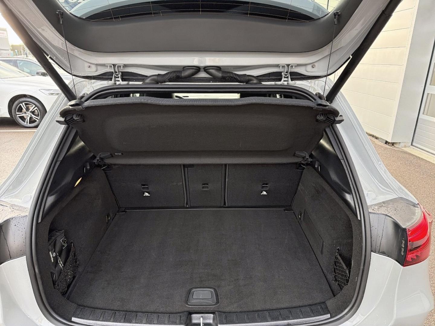Image MERCEDES-BENZ GLA 220 d 190ch Edition 140 8G-DCT 4Matic