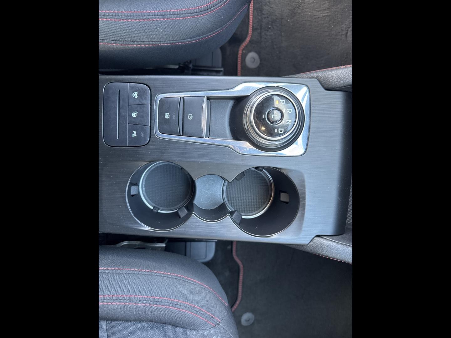 Image FORD Kuga 2.5 Duratec 190ch FHEV E85 ST-Line Business BVA