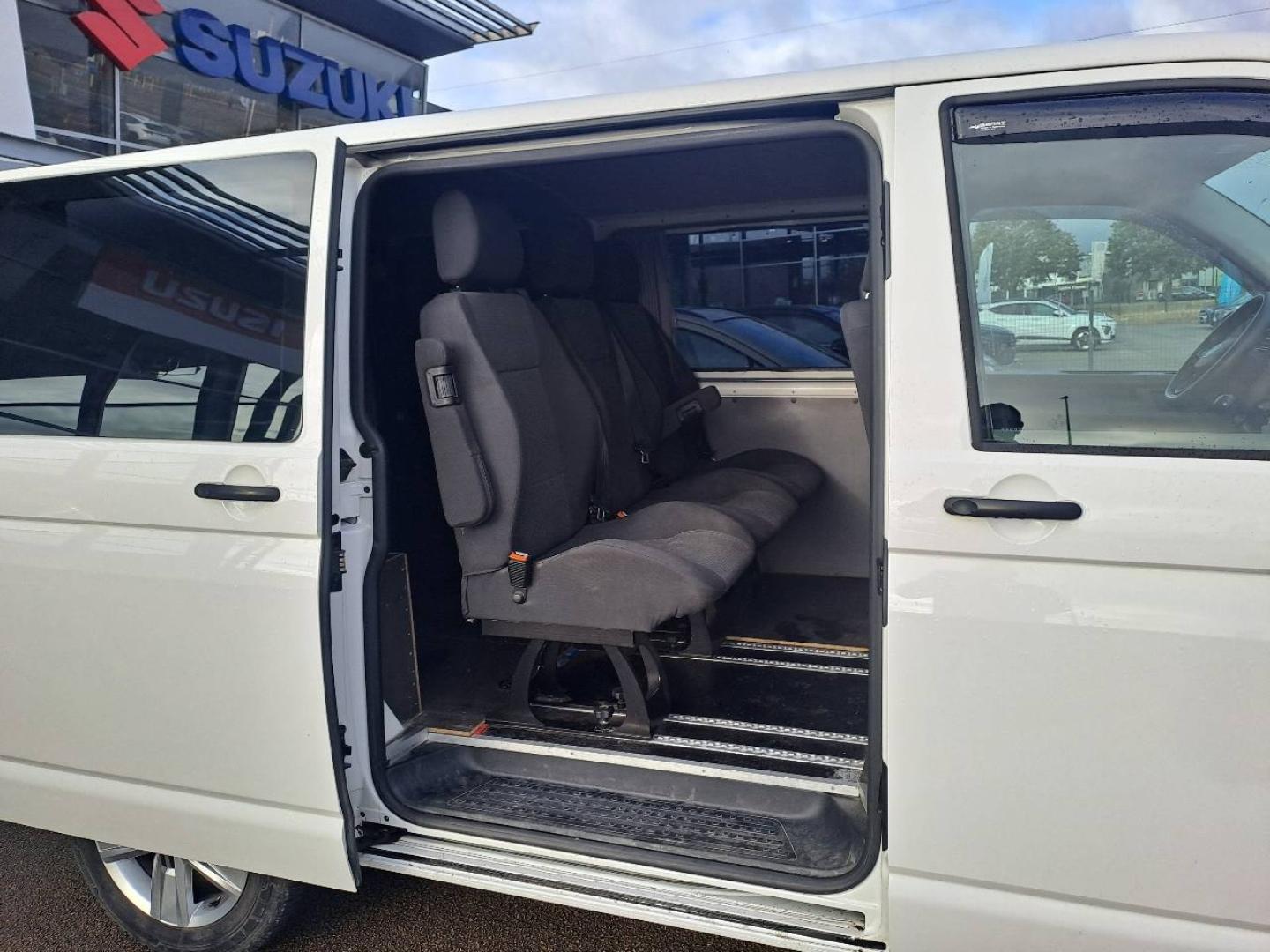 Image VOLKSWAGEN Transporter Fg 2.8T L1H1 2.0 TDI 150ch Business 4Motion