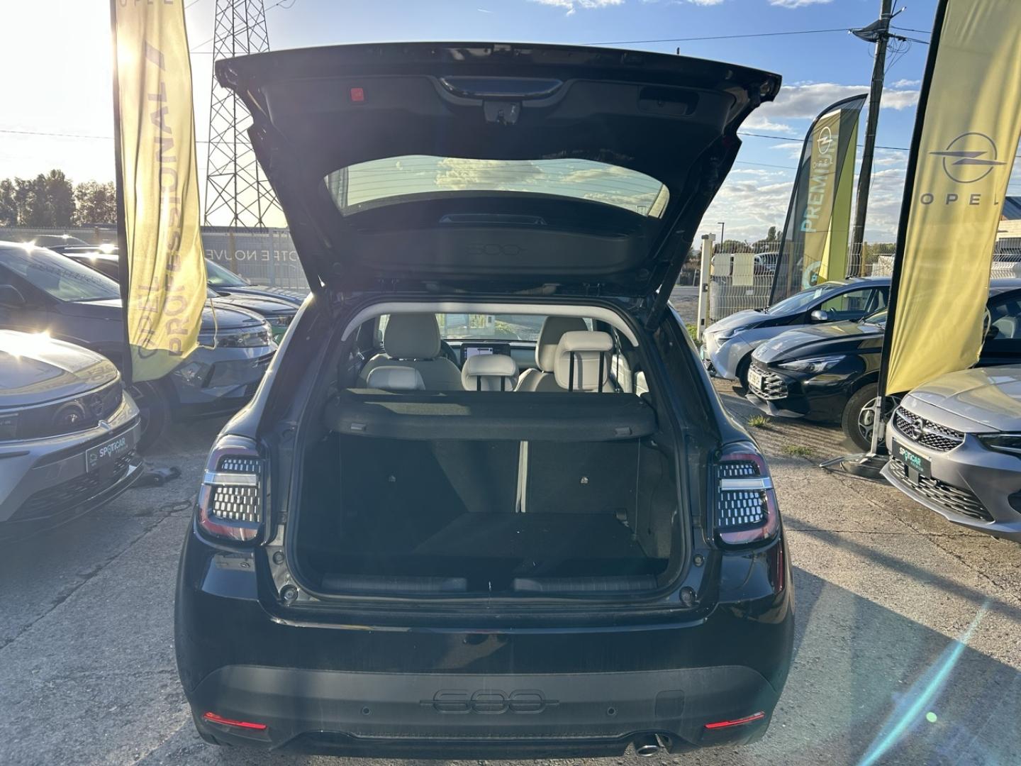 Image FIAT 600 1.2 Hybrid Turbo 110ch La Prima eDCT6