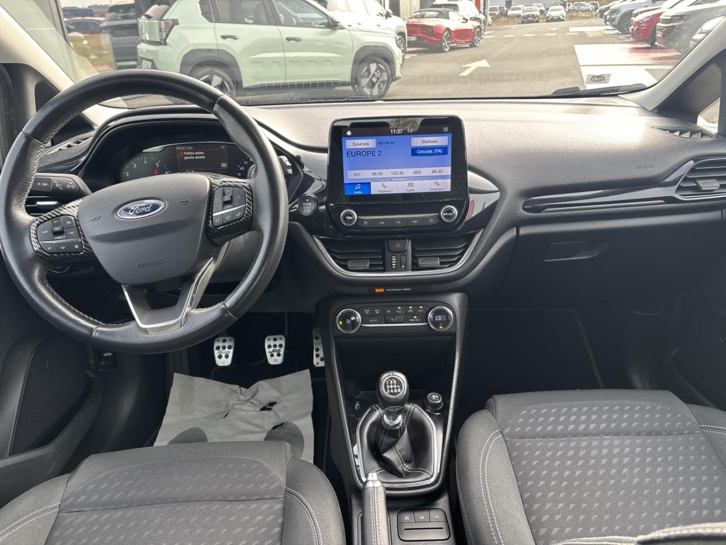 Image FORD Fiesta 1.0 EcoBoost 100ch Stop&Start Titanium 5p Euro6.2