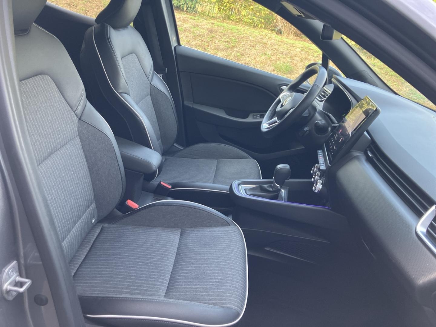 Image MITSUBISHI Colt 1.6 MPI HEV 143ch Intense 2024