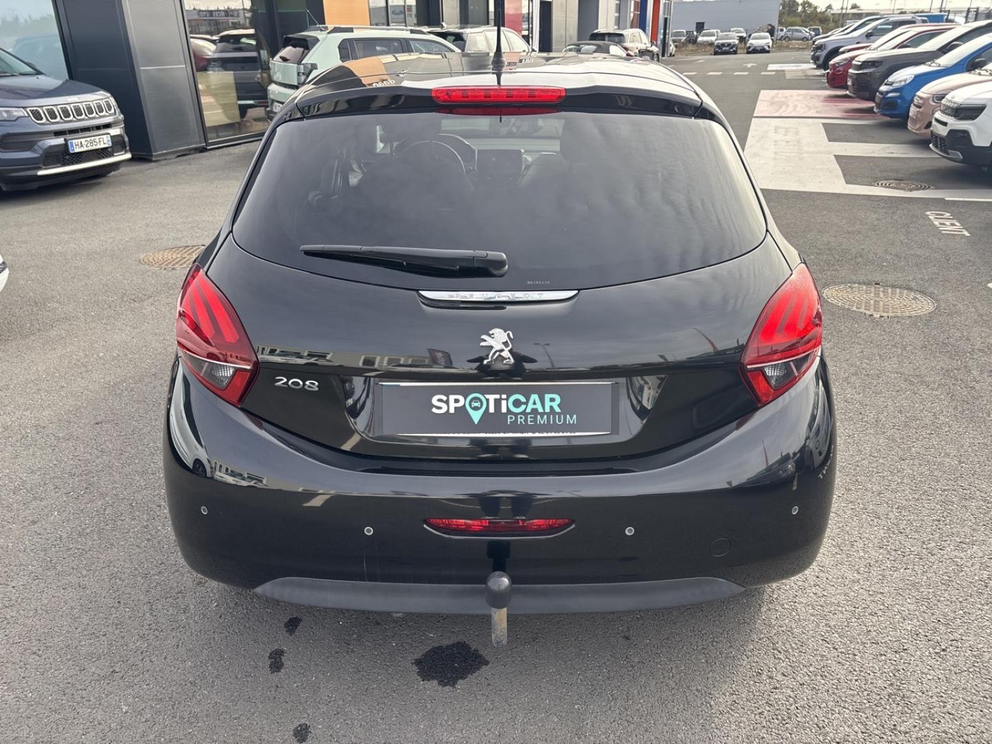 Image PEUGEOT 208 1.2 PureTech 82ch Style 5p