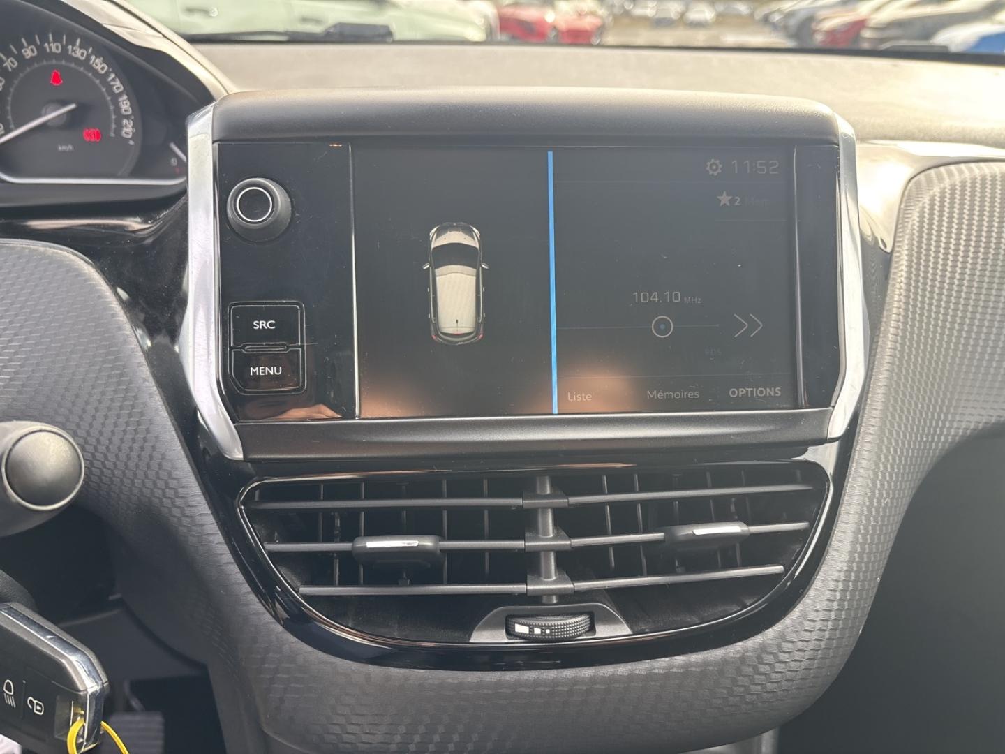 Image PEUGEOT 208 1.2 PureTech 82ch Style 5p