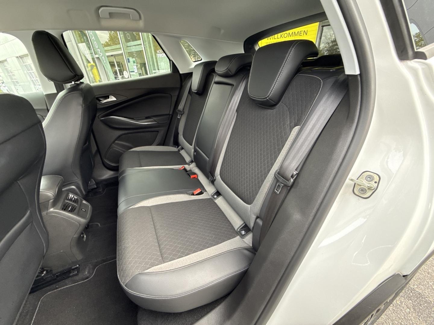 Image OPEL Grandland X 1.2 Turbo 130ch Design Line