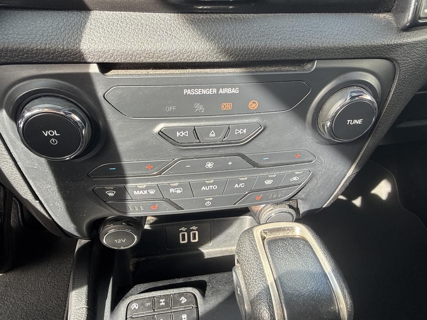 Image FORD Ranger 2.0 TDCi 213 ch Super Cab Wildtrak BVA10