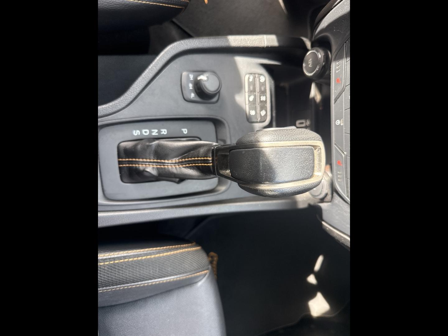 Image FORD Ranger 2.0 TDCi 213 ch Super Cab Wildtrak BVA10