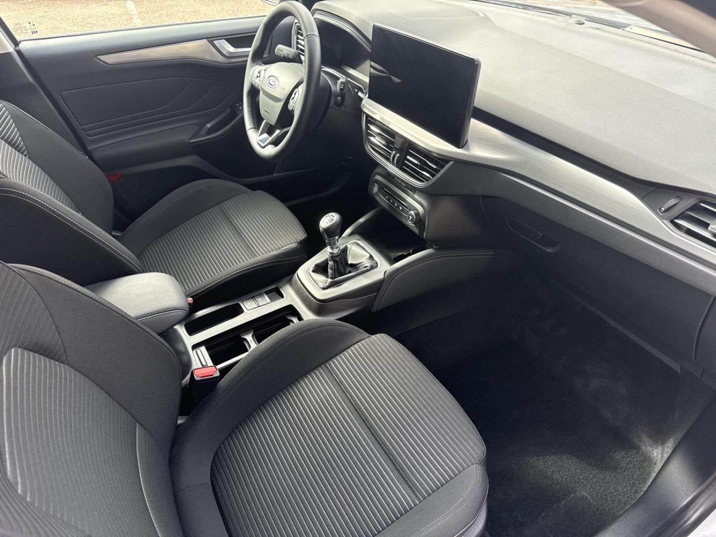Image FORD Focus SW 1.0 EcoBoost mHEV 125 ch Titanium X Business