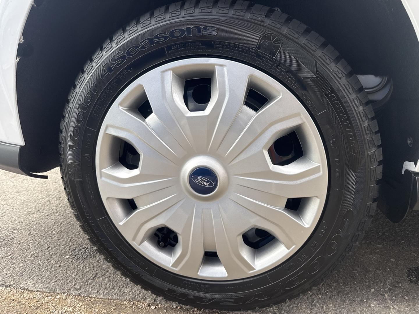 Image FORD Transit Connect L1 1.0E 100 ch E85 Trend Business