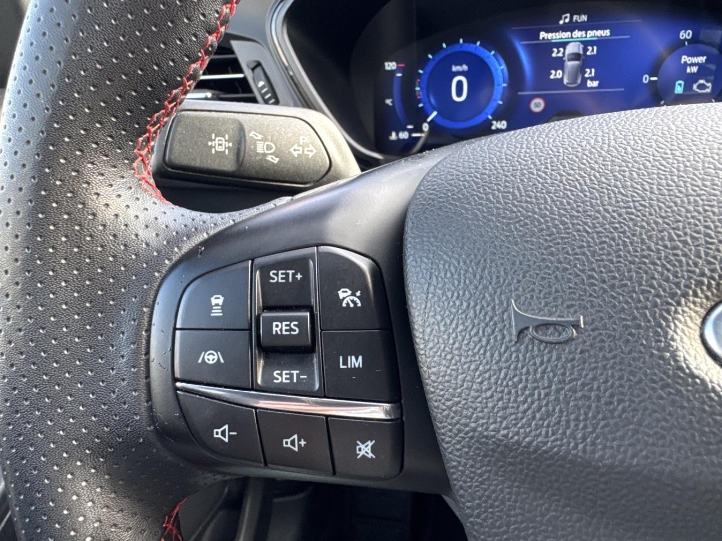 Image FORD Kuga 2.5 Duratec 225ch PHEV ST-Line X BVA