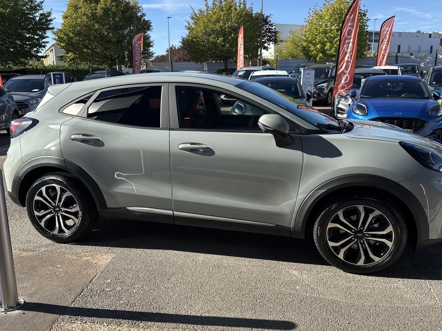 Image FORD Puma 1.0 EcoBoost Hybrid 125 ch Titanium Business S&S