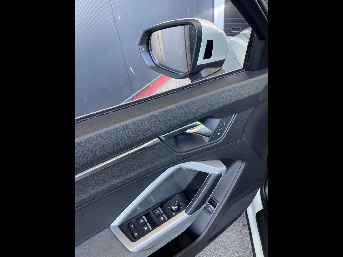 Image AUDI Q3 Sportback 45 TFSI e 245ch Design S tronic 6