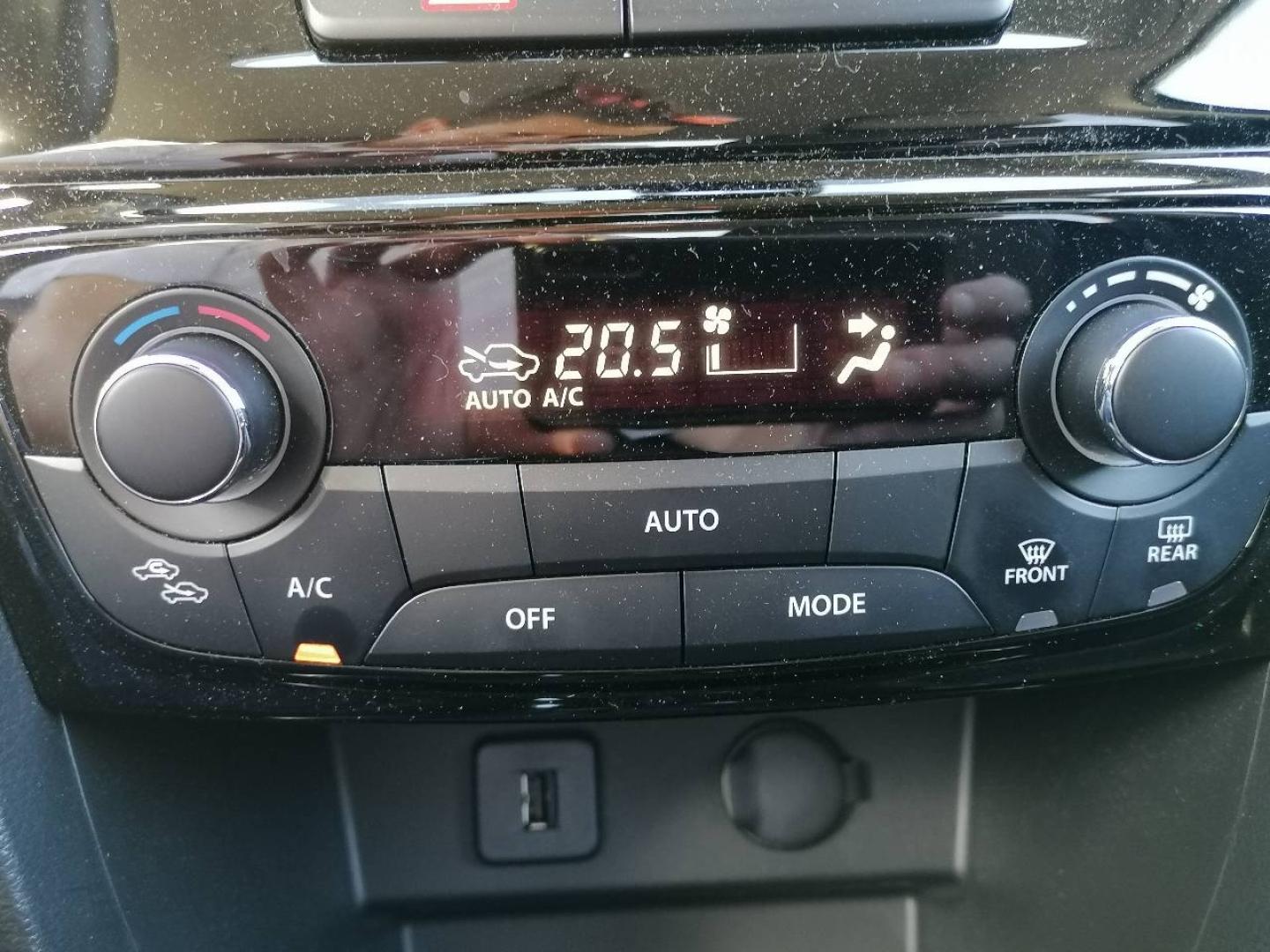 Image SUZUKI Vitara 1.5 Dualjet Hybrid 115ch Privilège Auto Allgrip
