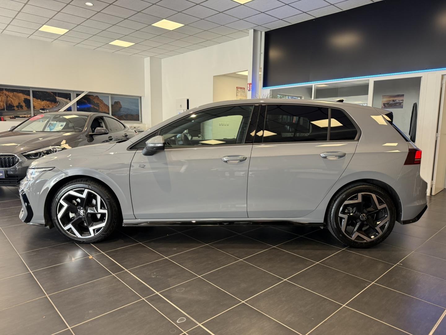 Image VOLKSWAGEN Golf 2.0 TDI SCR 150ch R-Line DSG7