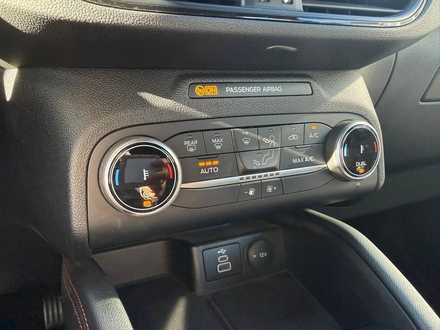 Image FORD Kuga 2.5 Duratec 190ch FHEV E85 ST-Line BVA