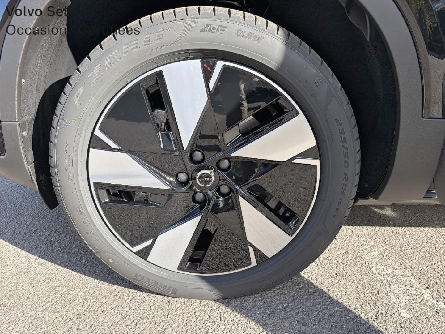 Image VOLVO EX40 Single Extended Range 252ch Lounge Edition