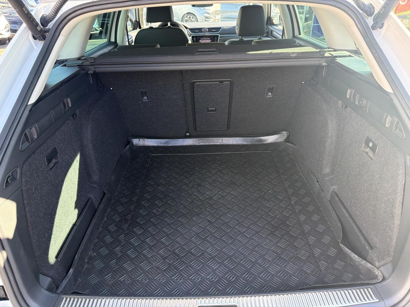 Image SKODA Superb Combi 2.0 TDI 150ch SCR Business DSG7