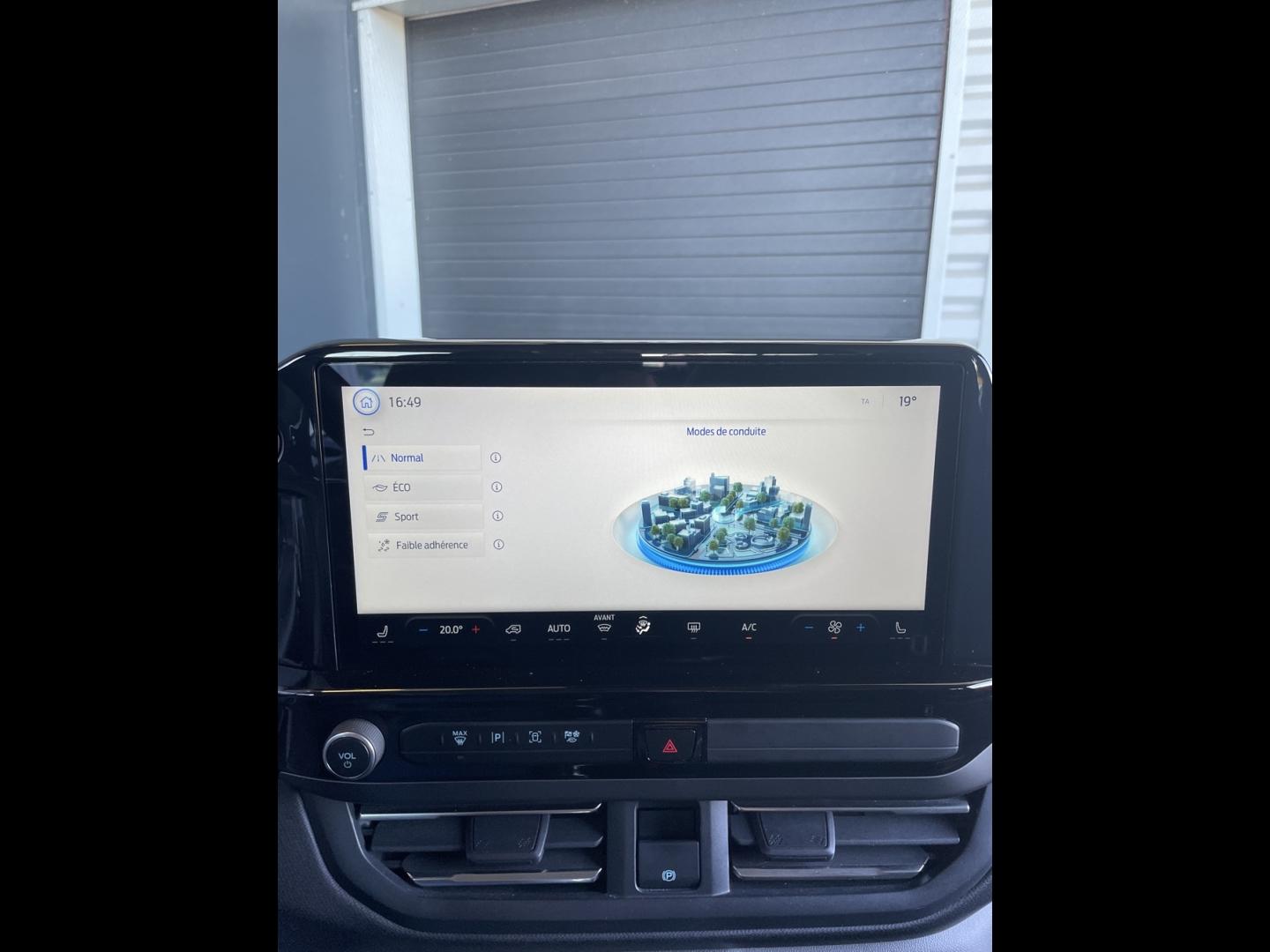 Image FORD Tourneo Custom 320 L1H1 2.0 EcoBlue 150ch Titanium