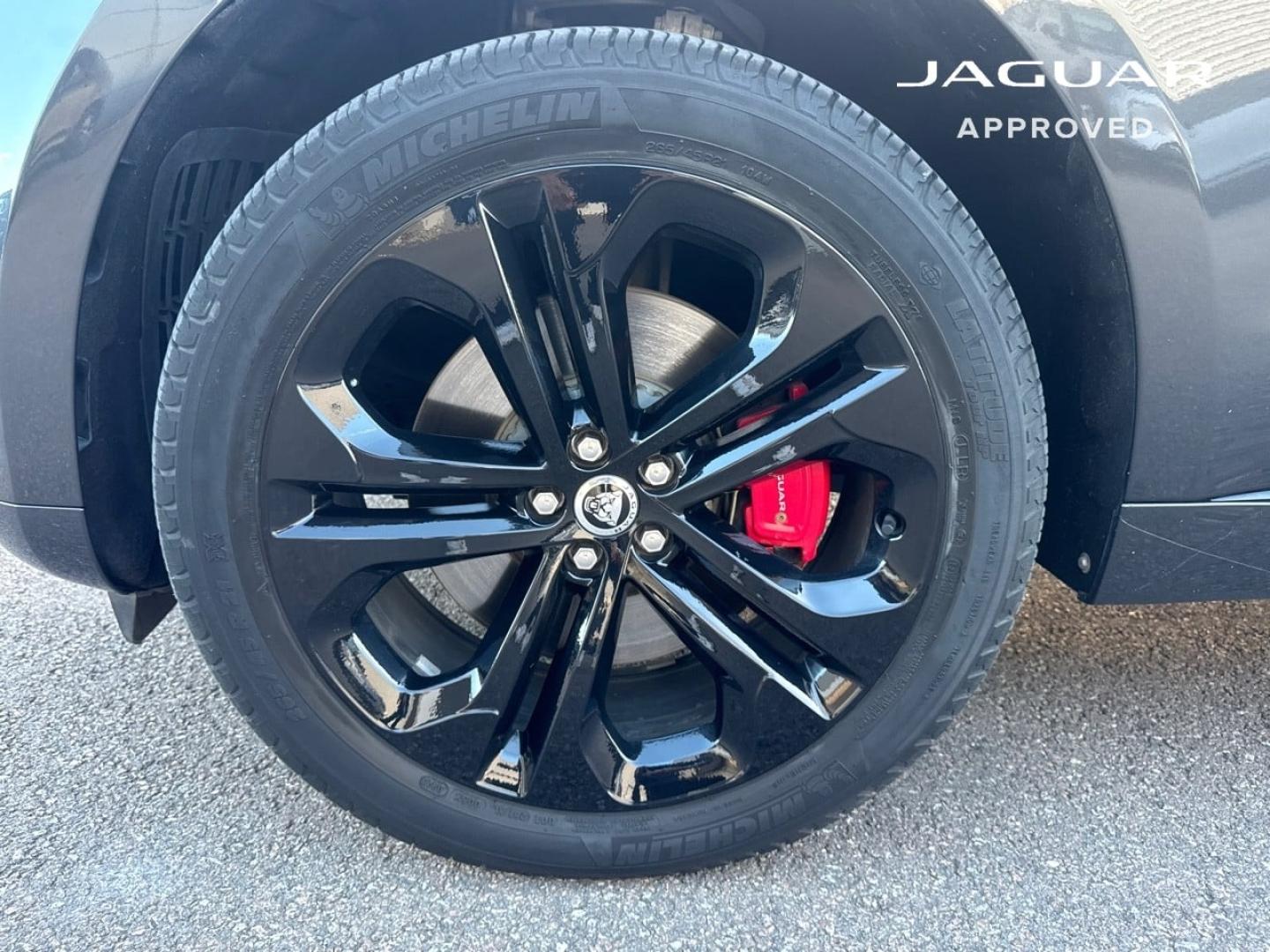 Image JAGUAR F-Pace P400e Plug-in-Hybrid R-Dynamic HSE BVA8 AWD