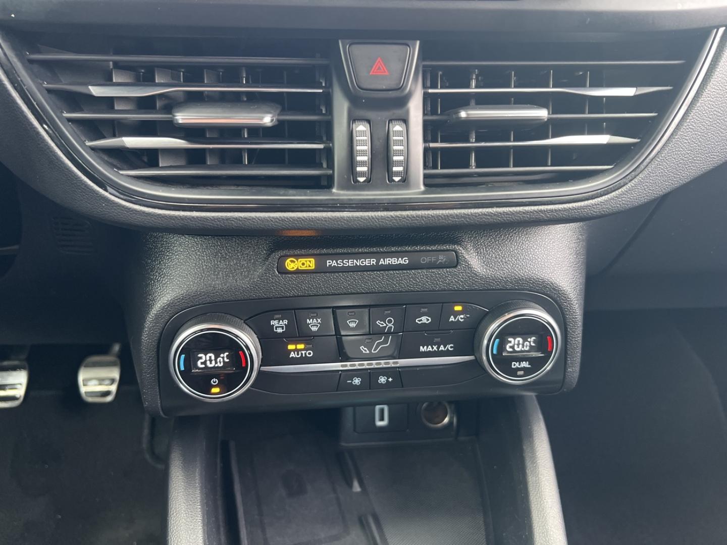 Image FORD Focus 1.0 EcoBoost 125ch mHEV ST-Line Business