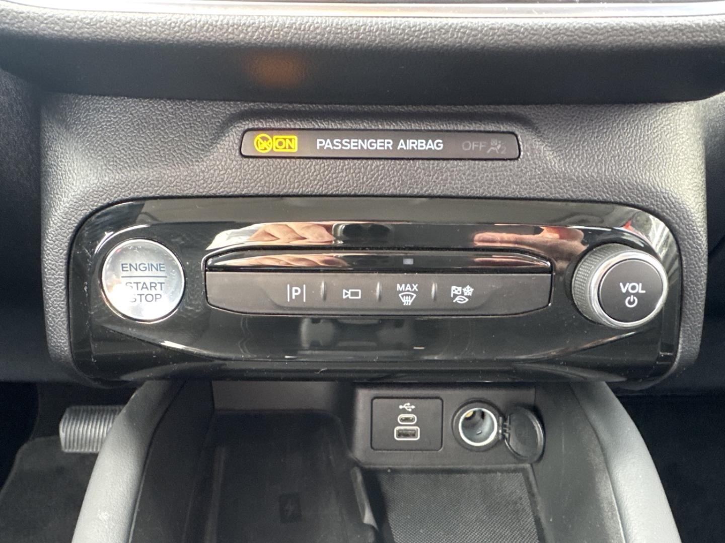 Image FORD Kuga 2.5 Duratec 180ch Hybrid FlexiFuel Titanium Business Powershift