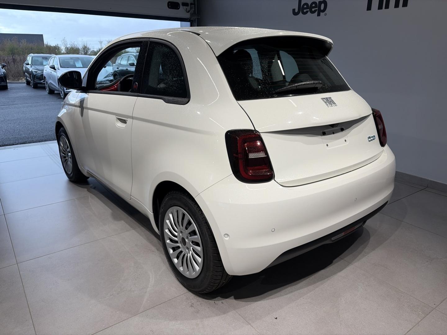 Image FIAT 500 3+1 e 95ch (RED) MY25
