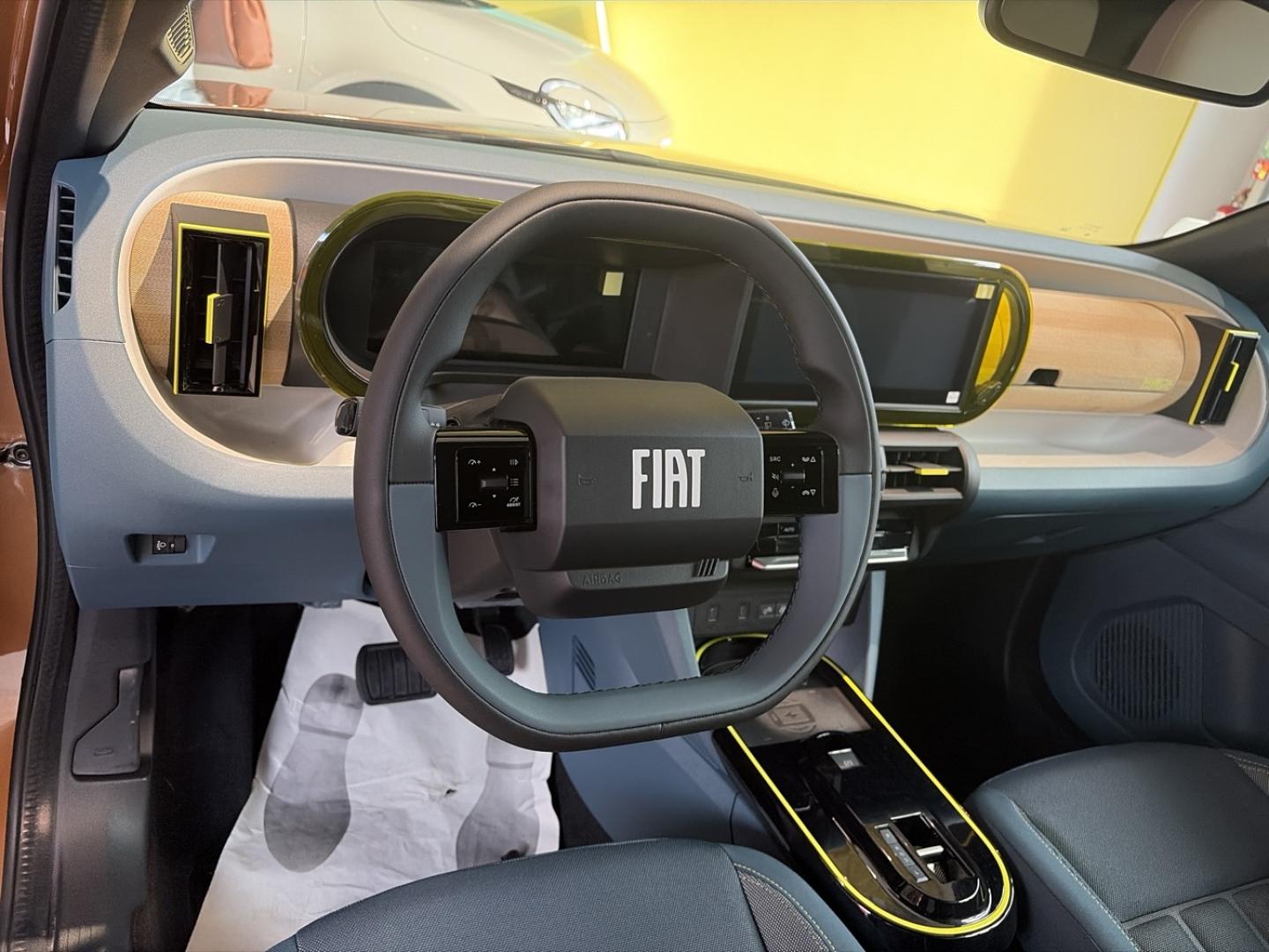 Image FIAT Grande Panda 1.2 Hybrid Turbo 110ch La Prima eDCT6