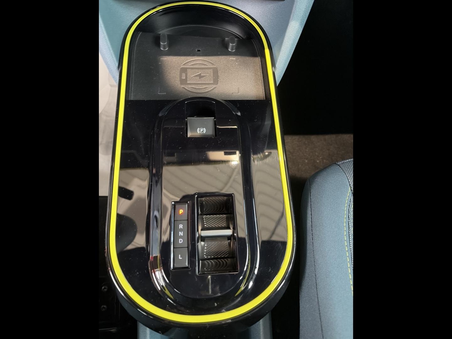 Image FIAT Grande Panda 1.2 Hybrid Turbo 110ch La Prima eDCT6