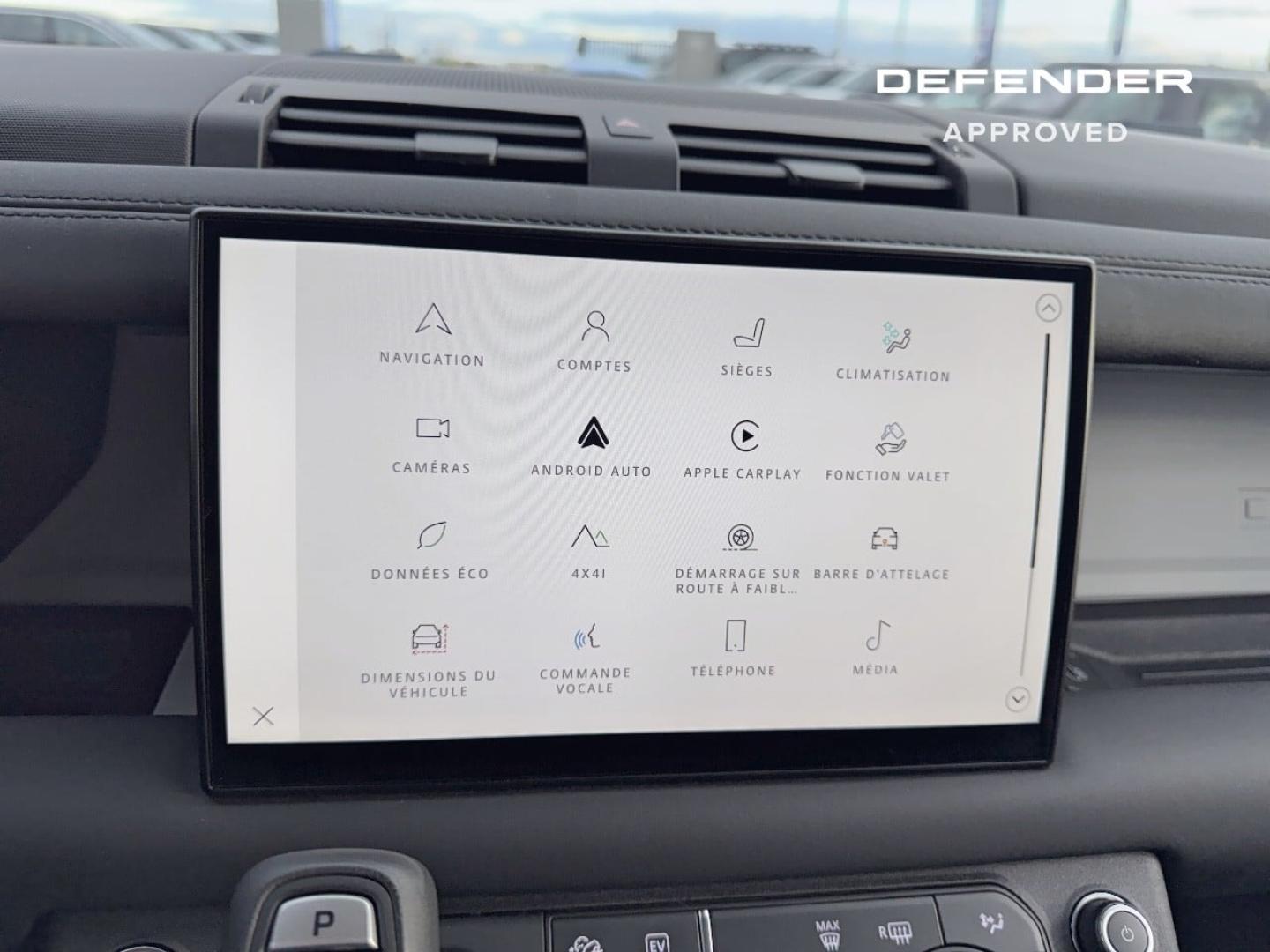 Image LAND-ROVER Defender 110 2.0 P300e S