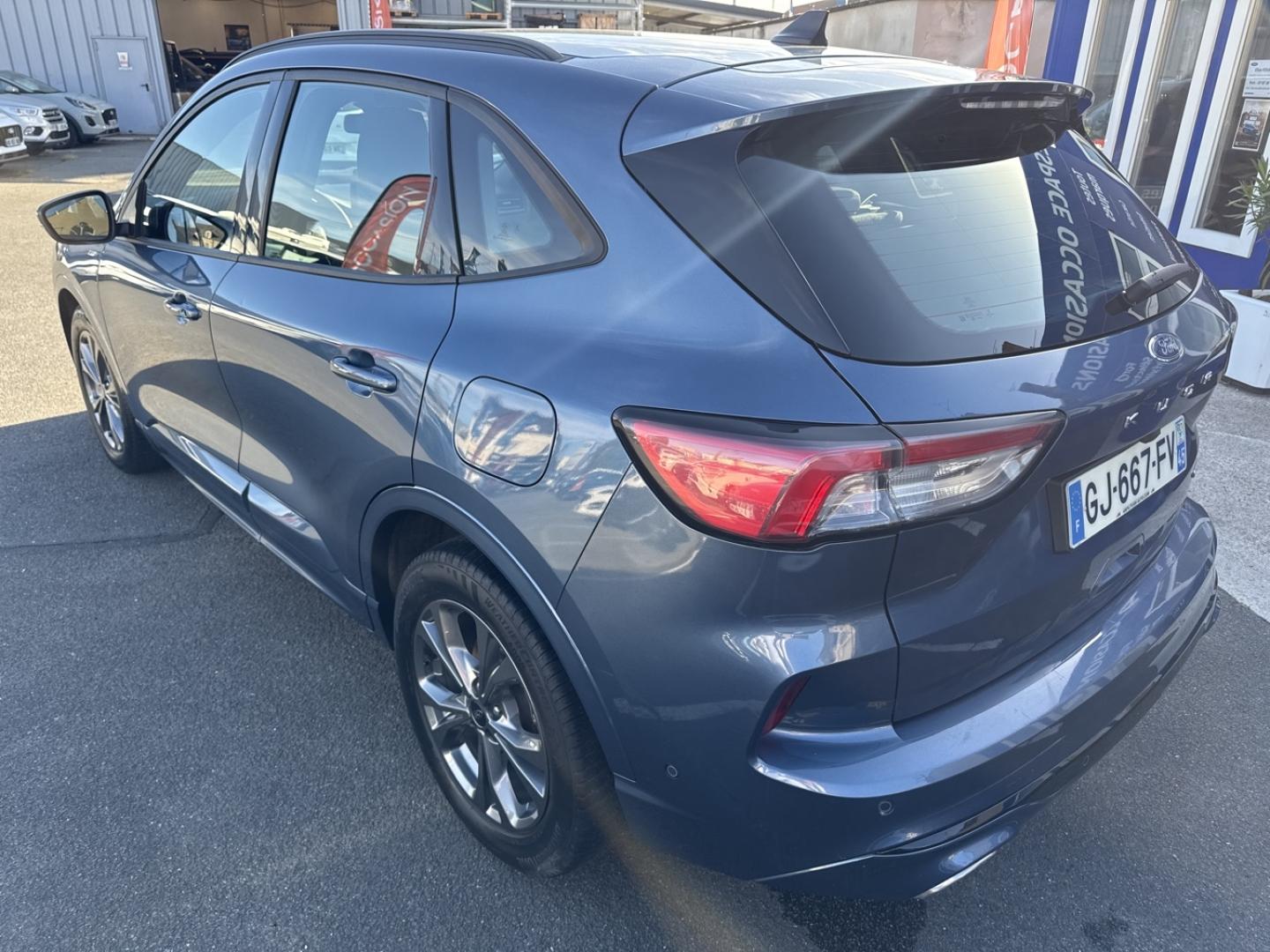Image FORD Kuga 2.5 Duratec 190ch FHEV E85 ST-Line BVA