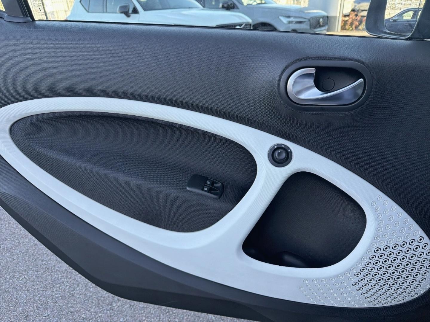 Image SMART Fortwo Coupe 71ch prime