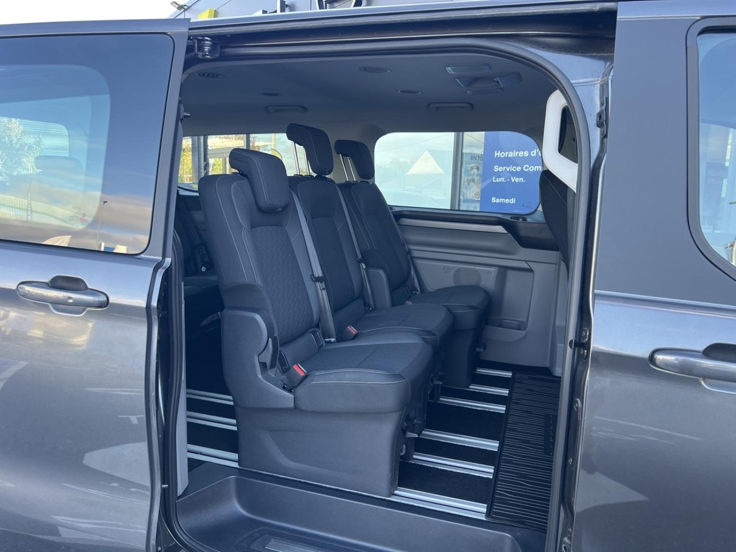 Image FORD Tourneo Custom 320 L2H1 2.0 EcoBlue 170ch Titanium BVA8