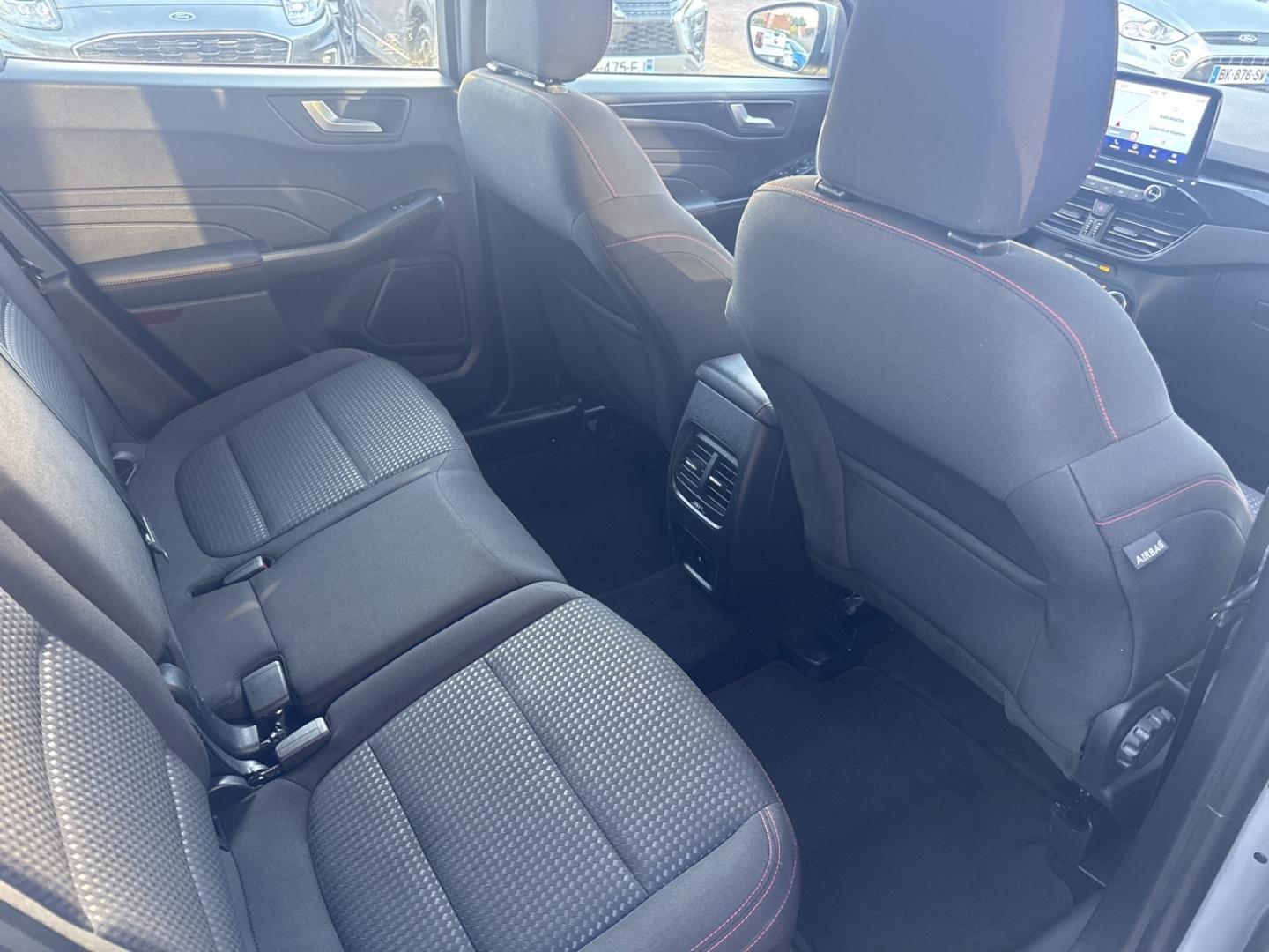 Image FORD Kuga 2.5 Duratec 190ch FHEV E85 ST-Line BVA