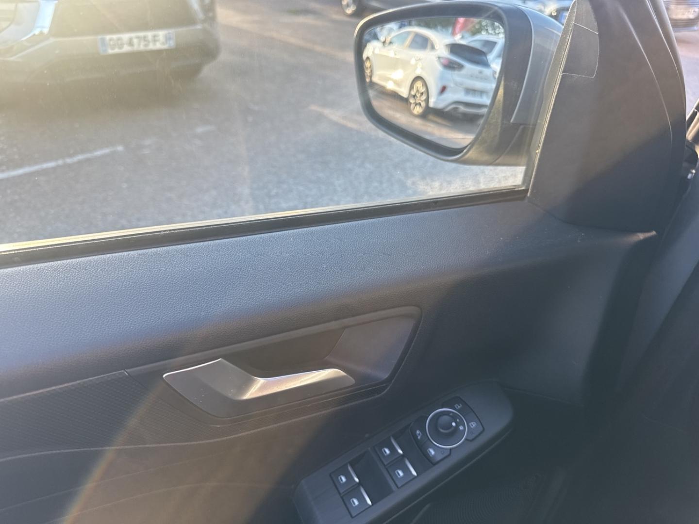 Image FORD Kuga 2.5 Duratec 190ch FHEV E85 ST-Line BVA