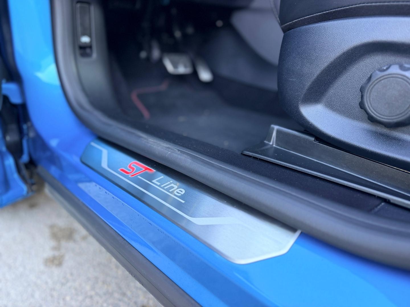 Image FORD Puma 1.0 EcoBoost Hybrid 125ch ST-Line X S&S Powershift